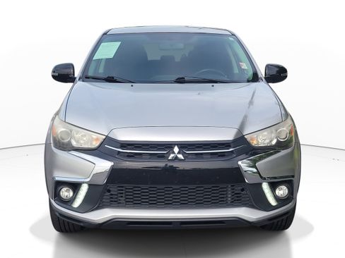 Used 2019 Mitsubishi Outlander Sport ES FWD image 2