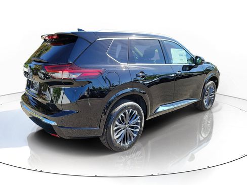 New 2026 Nissan Rogue Platinum AWD/4WD image 4
