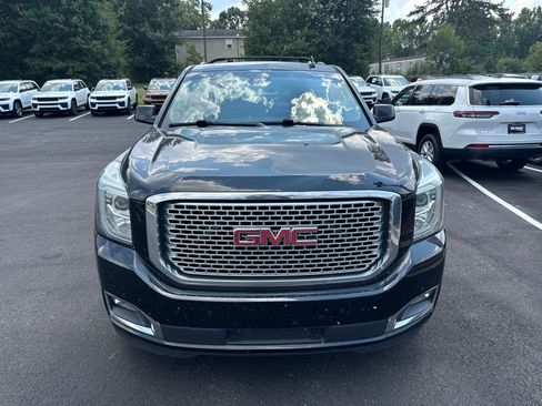 Used 2016 GMC Yukon XL Denali w/ Open Road Package AWD/4WD image 2