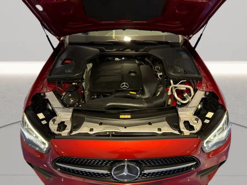 Used 2021 Mercedes-Benz E 350 Sedan image 8
