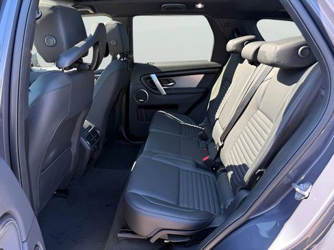 New 2025 Land Rover Discovery Sport Dynamic SE image 31