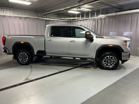 Used 2023 GMC Sierra 2500 SLE w/ SLE Value Package; image 8