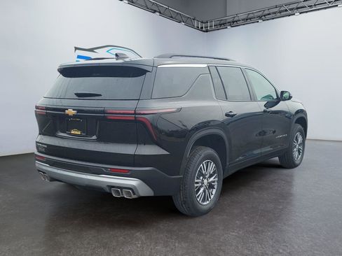 New 2026 Chevrolet Traverse LT w/ LPO, Floor Liner Package image 3