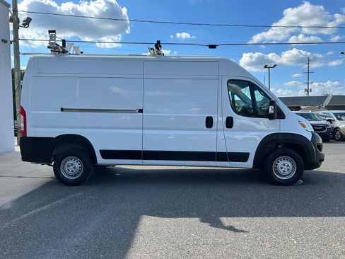 Used 2024 RAM ProMaster 2500 FWD image 8