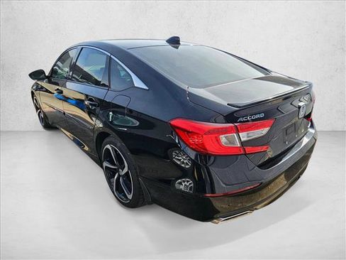 Used 2018 Honda Accord Sport image 9