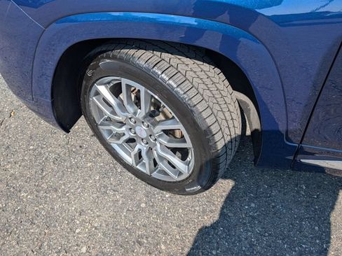 Used 2022 GMC Terrain Denali AWD/4WD image 3