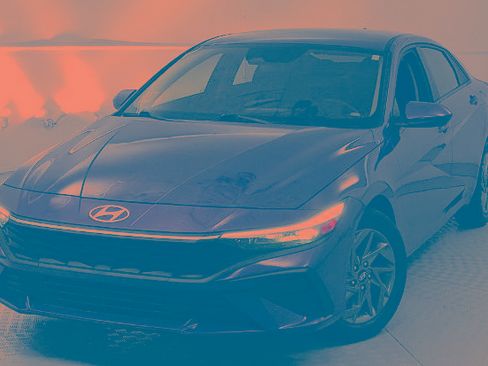 Used 2024 Hyundai Elantra SEL image 6