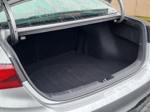 Used 2024 Kia Forte LXS image 4