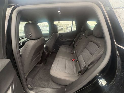 Used 2025 Chevrolet Equinox LT image 27