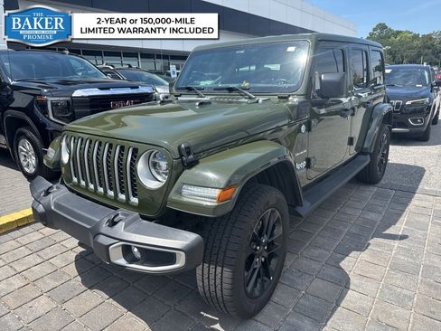 Used 2021 Jeep Wrangler Unlimited Sahara image 3