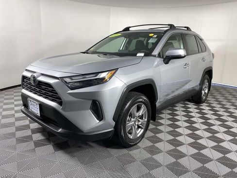 Used 2025 Toyota RAV4 XLE w/ Convenience Package AWD/4WD image 4