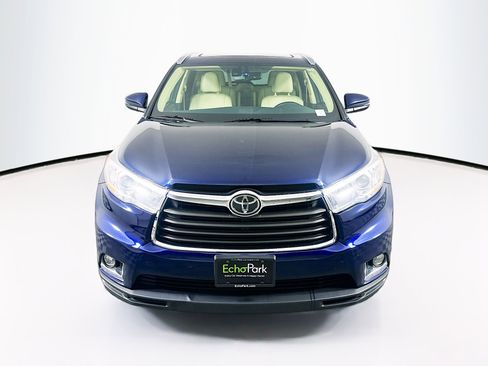 Used 2015 Toyota Highlander Limited Platinum image 2