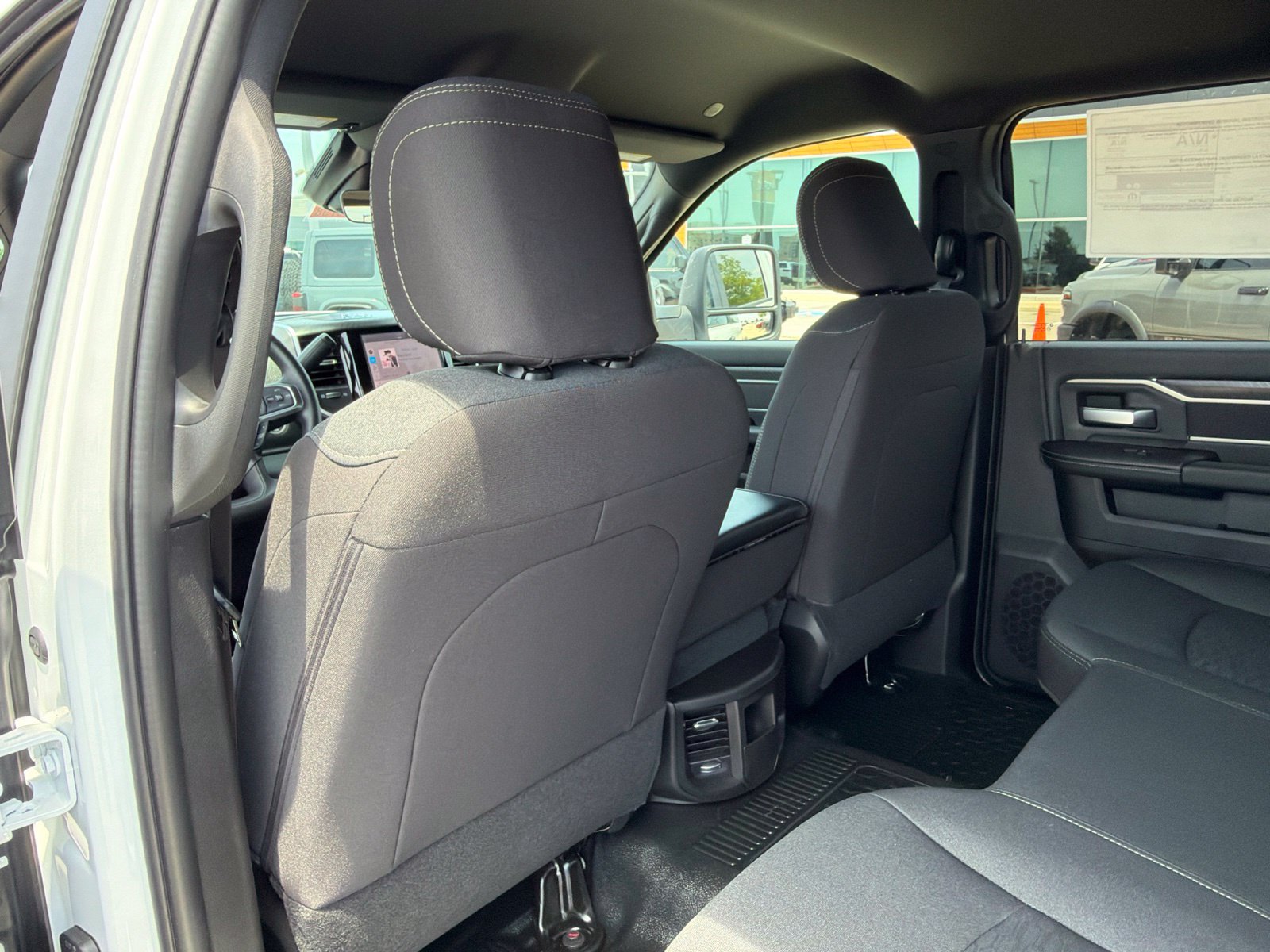 New 2026 RAM 3500 Big Horn AWD/4WD image 16