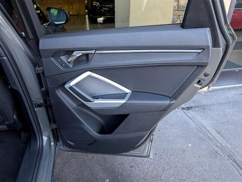 Used 2021 Audi Q3 2.0T Premium Plus w/ Premium Plus Package image 28