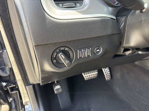 Used 2022 Dodge Charger Scat Pack RWD image 21