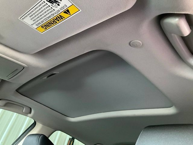 Certified 2025 Honda Accord SE image 6