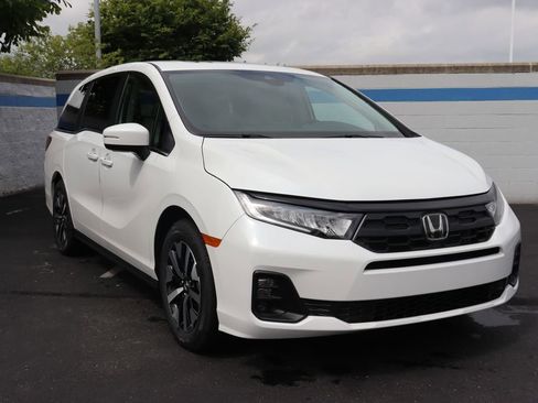 Used 2026 Honda Odyssey EX-L image 7