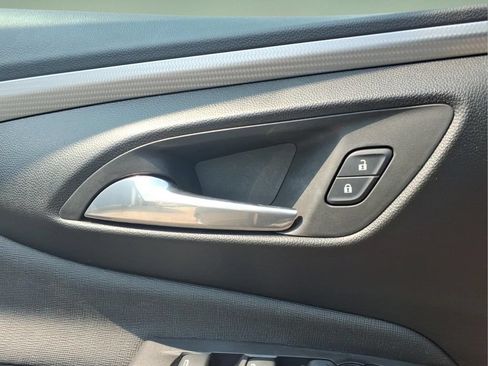 Used 2024 Buick Envista Avenir FWD image 14