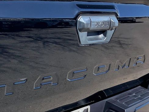 Used 2024 Toyota Tacoma SR5 image 59