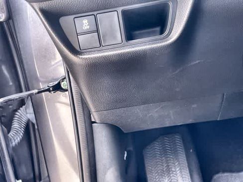 Used 2024 Honda HR-V LX image 29