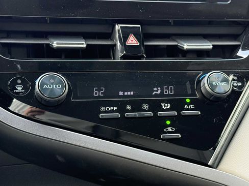 Used 2023 Toyota Camry SE w/ Convenience Package image 23