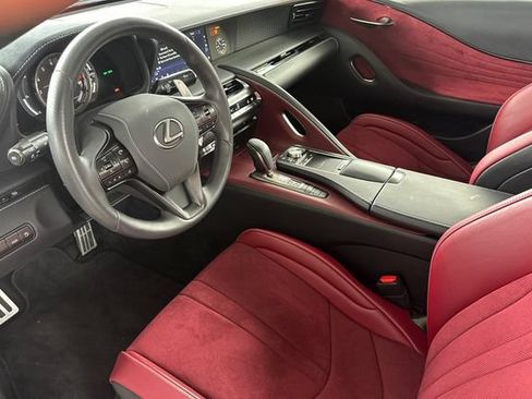 Used 2018 Lexus LC 500 Coupe w/ Performance Package RWD image 11