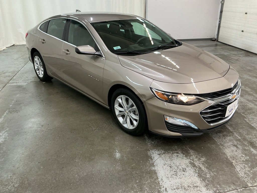 Used 2024 Chevrolet Malibu LT FWD image 14