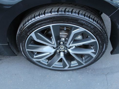 Used 2020 Toyota Corolla SE FWD image 14