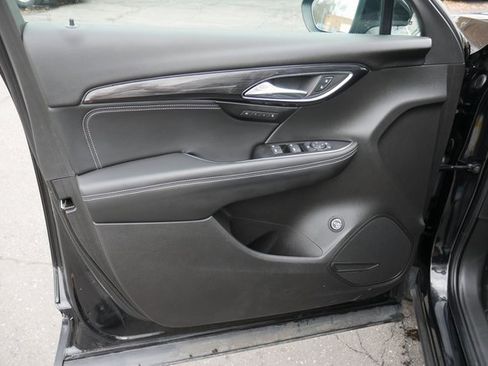 Used 2023 Buick Envision Essence image 13