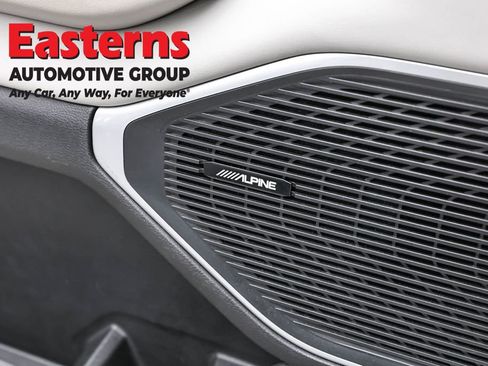 Used 2024 Jeep Wagoneer L Series II w/ Flexible Seating Group RWD image 22