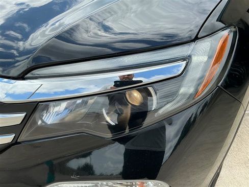Used 2018 Honda Pilot EX-L image 18