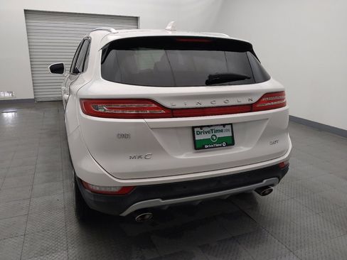 Used 2018 Lincoln MKC Reserve image 6