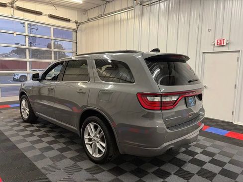 Used 2025 Dodge Durango R/T AWD/4WD image 6