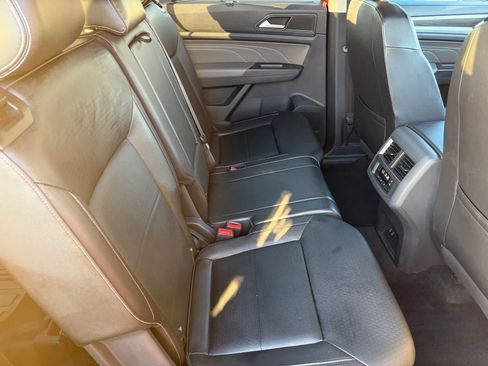 Used 2023 Volkswagen Atlas SE FWD image 12