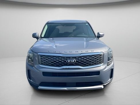 Used 2020 Kia Telluride LX FWD image 2