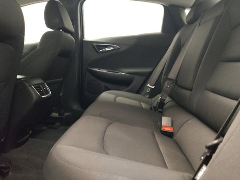 Used 2025 Chevrolet Malibu LT FWD image 18