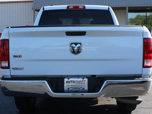 Used 2021 RAM 1500 Classic SLT RWD image 5