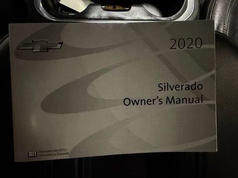 Used 2020 Chevrolet Silverado 1500 High Country w/ Technology Package AWD/4WD image 46