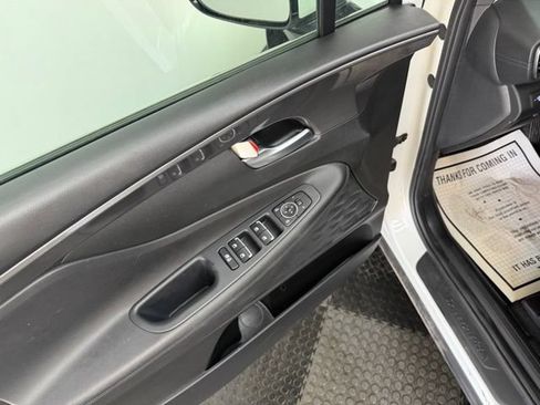 Certified 2023 Hyundai Santa Fe SEL AWD/4WD image 19