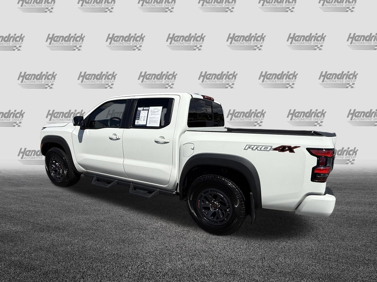 Used 2025 Nissan Frontier PRO-4X w/ Pro Convenience Package AWD/4WD image 8