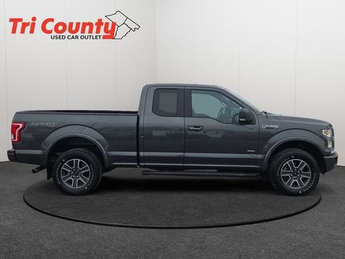 Used 2016 Ford F150 XLT w/ Equipment Group 302A Luxury image 9