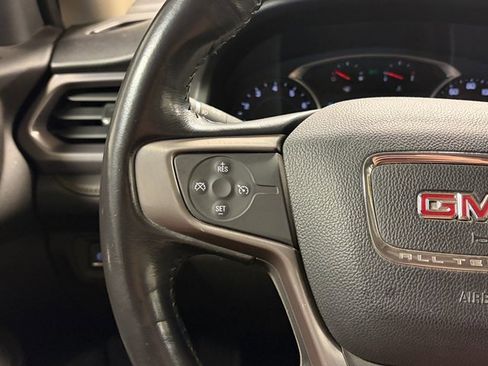 Used 2019 GMC Acadia SLT image 27