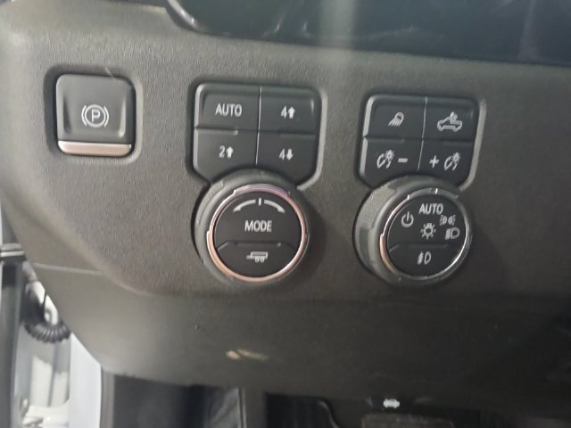 Used 2024 Chevrolet Silverado 2500 LTZ AWD/4WD image 19