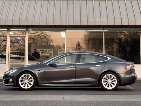 Used 2017 Tesla Model S 100D image 5