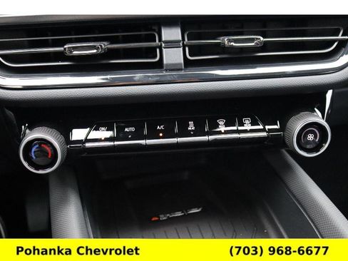 New 2026 Chevrolet Equinox EV RS image 17