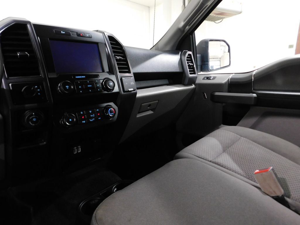 Used 2019 Ford F150 XLT w/ Equipment Group 302A Luxury AWD/4WD image 54