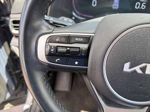 Used 2024 Kia Sportage EX image 23