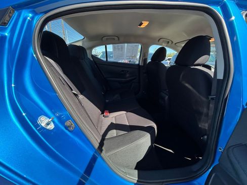 Used 2025 Nissan Sentra SV FWD image 37