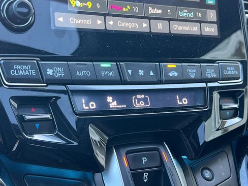 Used 2021 Honda Odyssey Touring image 22