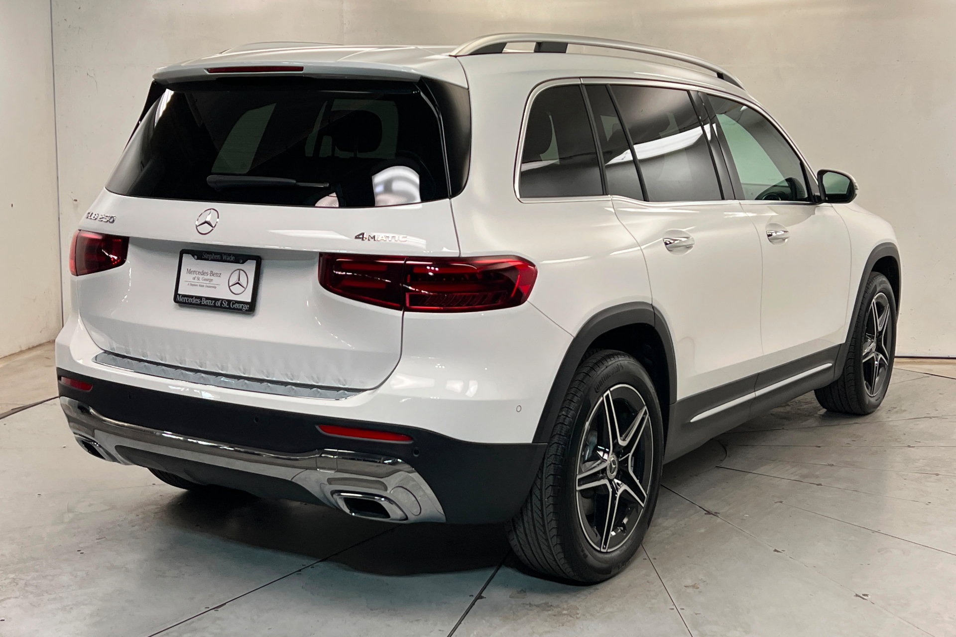 New 2026 Mercedes-Benz GLB 250 4MATIC image 5